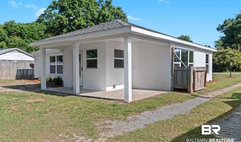 311 Cloverdale Rd, Atmore, AL 36502