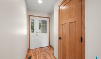 324 S Spring Pl, Brandon, SD 57005