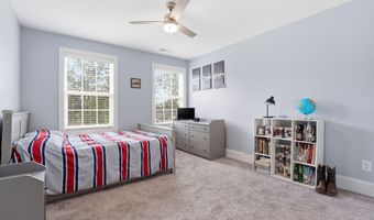 834 Winston Pines Dr, Aberdeen, NC 28315
