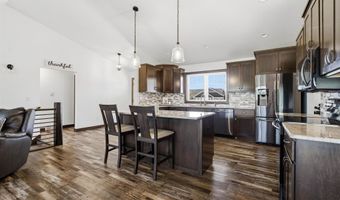 2660 W FALLEN OAK Dr, Appleton, WI 54913