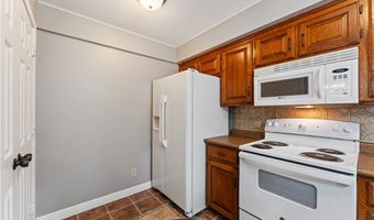20 Munster Dr, Bella Vista, AR 72715