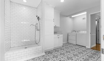 2661 Fleur De Lis Pl, Atlanta, GA 30360