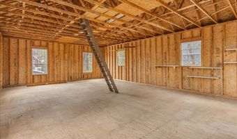 152 Church St, Belfast, ME 04915