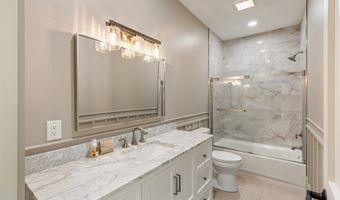 494 E Ridge Rd, Cashiers, NC 28717
