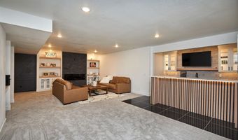 25019 Eagle Vista Dr, Adel, IA 50003