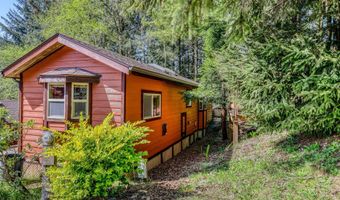 19921 WHALESHEAD Rd B8, Brookings, OR 97415
