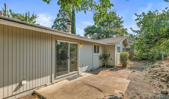 360 Coventry Pl, Ashland, OR 97520