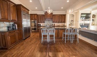 1059 E Paces Ln NE, Atlanta, GA 30326