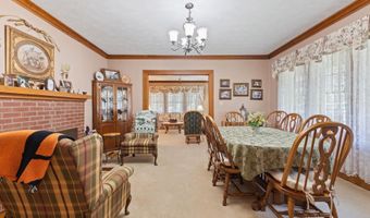 215 W Main St, Bloomfield, IN 47424