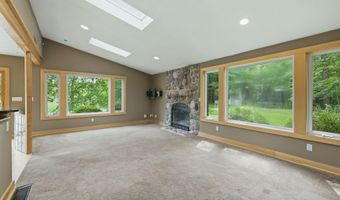 1372 Cramton Ave NE, Ada, MI 49301