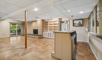 9009 CHARRED OAK Dr, Bethesda, MD 20817