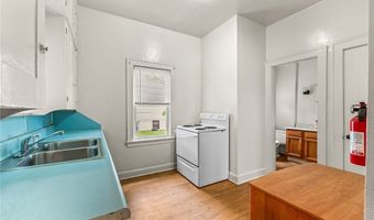 241 Wheeler St, Akron, OH 44304