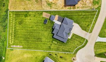 2985 127th Dr, Amana, IA 52203