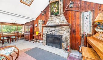 204 Wawayanda Rd, Alloway, NJ 07422