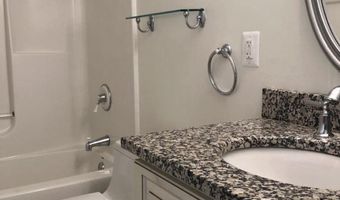 416 VEITCH St S 307, Arlington, VA 22204
