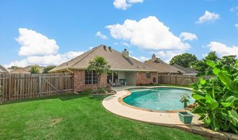 4206 Parkridge Dr, Benton, LA 71006