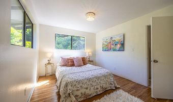 81 Kapuai Rd, Haiku, HI 96708