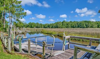 8597 Doar Rd, Awendaw, SC 29429