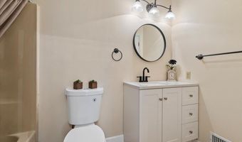 615 Broadway 85, Amityville, NY 11701