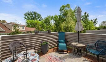 37 Governor Cir, Albany, NY 12208