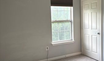 5924 FOUNDERS HILL Dr 302, Alexandria, VA 22310