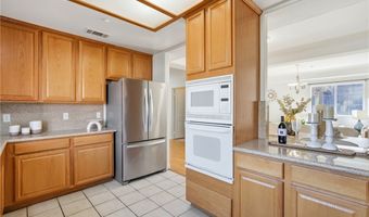 141 California St H, Arcadia, CA 91006