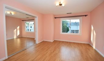 410 Emmett St 77, Bristol, CT 06010