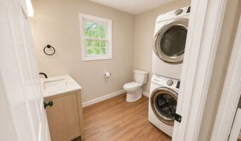 475 Longview Heights Rd, Athens, OH 45701