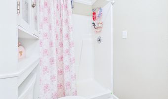 1313 English Ln, Athens, TN 37303