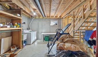 3596 Lake Meadow Dr, Amelia, OH 45102