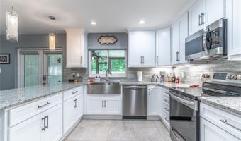 638 BONIVIEW Ln, Altamonte Springs, FL 32714