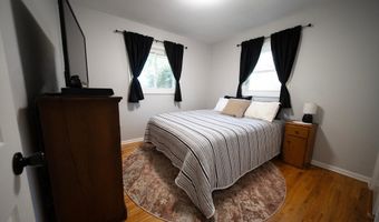 2411 Lynn Ave, Altoona, WI 54720