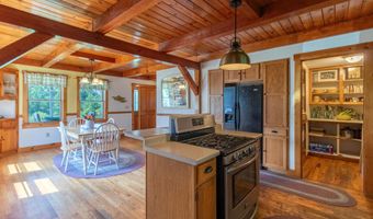835 Ticehurst Rd, Brownington, VT 05860