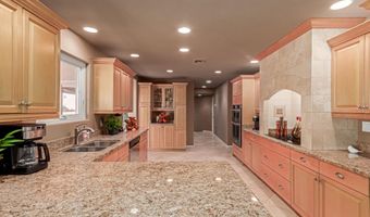 36220 N TOM DARLINGTON Dr, Carefree, AZ 85377