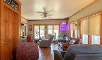 703 Jersey St, Baldwin City, KS 66006