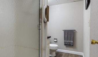 111 Hurstland Dr, Bardstown, KY 40004