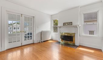 135 Dover Rd, West Hartford, CT 06119