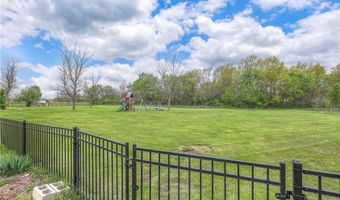 12448 NW Blackwood Dr, Adrian, MO 64720
