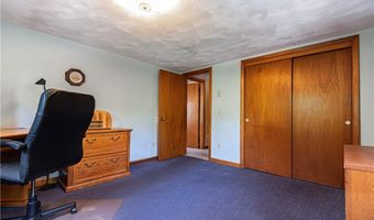 26 Anderson Ave, Coventry, RI 02816