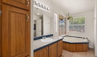 3 SOLO Rd, Belen, NM 87002