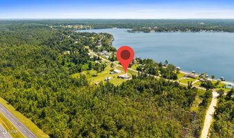 379 Lakepoint Rd, Alford, FL 32420