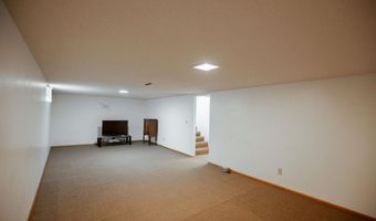 417 S Sample St, Algona, IA 50511