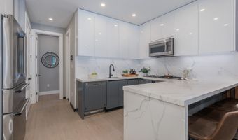 1332 G St SE 1, Washington, DC 20003