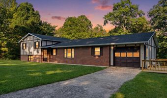 70 Resurrection Rd, Beattyville, KY 41311