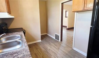 147 Brighton Dr, Akron, OH 44301