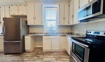 401 CHESTNUT St, Abbeville, SC 29620