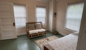 35 Benedict Rd, Bourne, MA 02532
