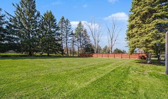 7818 N Luce Rd, Alma, MI 48801