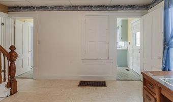 32 Mechanic St, Alstead, NH 03602