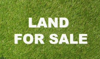 18 E Ravenwood Dr, Hainesport, NJ 08210